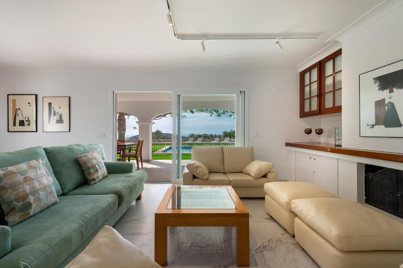 Villa Can Joan I - Fantastic Sunset Views And Family Friendly - San Antonio  Exterior photo